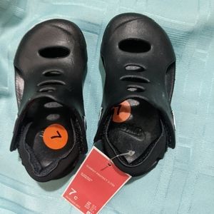 Nike slippers for kids